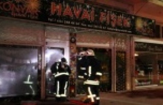 Havai fişek dükkanındaki yangında faciadan dönüldü