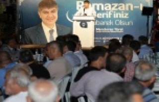 Hem iftar yaptı hem müjde verdi