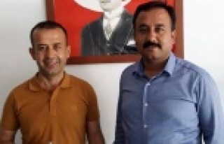 Muhtar Adayı Akar'a abi desteği