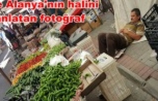 Pazarcı esnafı işsizlik uykusunda!