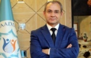 Rektör'ün eşi daire başkanlığına atandı