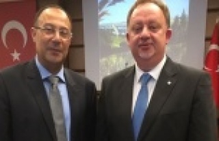 Sili Rusların resepsiyonuna katıldı