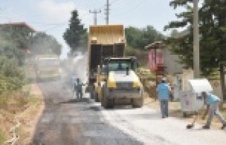 Alanya Belediyesi asfalta 3 koldan devam ediyor
