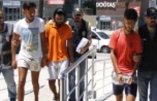 Alanya'da Belçikalı 3 gaspçı yakalandı