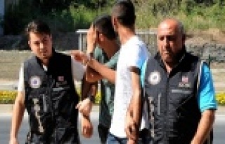 Alanya'daki seyyar uyuşturucu tacirleri yakalandı
