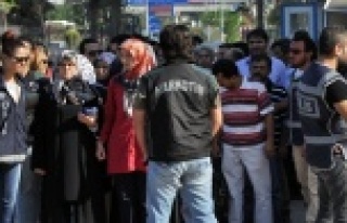 Antalya'da FETÖ operasyonu: 11 gözaltı