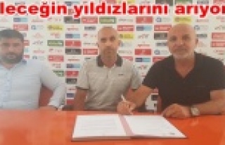 Antalya’ya Alanyaspor Futbol Okulu