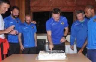 Balic’e sürpriz kutlama