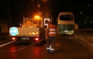 Barbaros Caddesi yol çizgileri de tamam