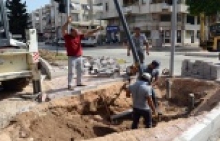 Büyükşehir'den trafik yoğunluğuna neşter