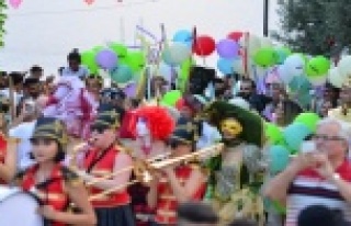 Kaleiçi festivali renkli görüntülerle başladı