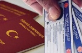 Polisten pasaport ve sürücü belgesi uyarısı