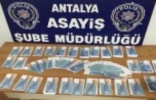 Ucuz sterlin çetesi çökertildi