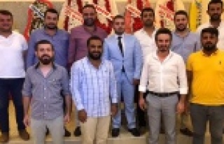 AK Gençliği buluşturan nişan