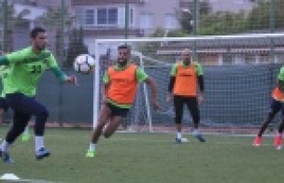 Alanyaspor'dan çift idman