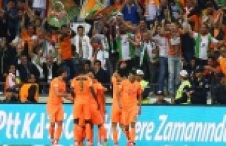 Alanyaspor kombine satışlarında ligin sonuncusu