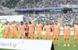 Alanyaspor puanla tanışamadı