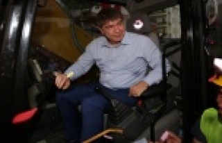 Yeraltı otoparkının temeli atıldı