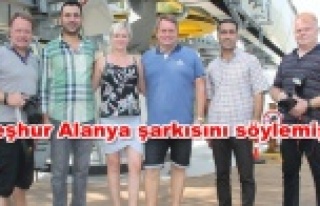 Danimarkalı ünlü popçu yeni klibini Alanya'da...