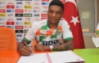 Fernandes yeniden Alanyaspor'da