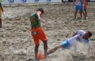 Kumda büyük mücadele başladı