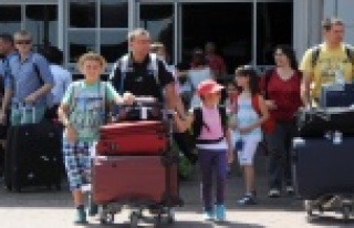 Ruslar akın akın geliyor