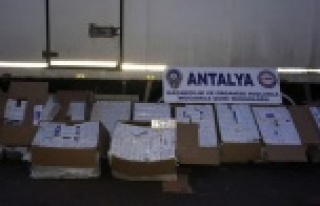 17 bin 320 paket kaçak sigara ele geçirildi