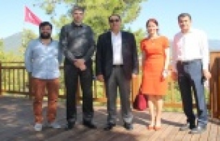 "Alanya'daki her evin kazancı turizmden"