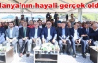 Çavuşoğlu'ndan Yücel'e teleferik teşekkürü