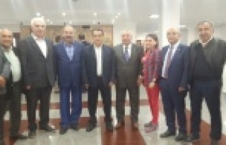 Deniz Baykal'a ziyaretçi akını