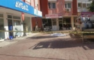 Emekli deniz astsubayının şüpheli ölümü