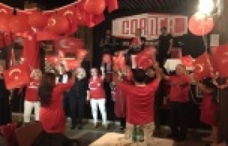 Facebook arkadaşlığı gerçek hayata taşındı