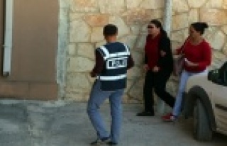 Savcıyı vuran polis ve eşi adliyede