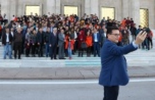 Antalyalı 350 genç TBMM'de misafir edildi