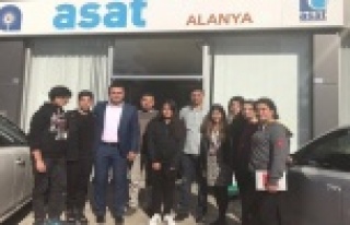 Bahçeşehir'li öğrencilerden ASAT'a ziyaret