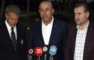 Bakan Çavuşoğlu: Kürtlerin temsilcisi YPG değildir”