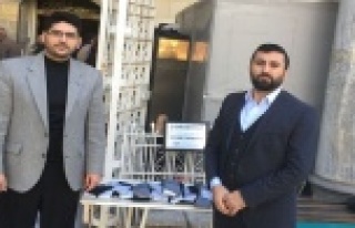 Camide isteyene “Ücretsiz Çorap Uygulaması”