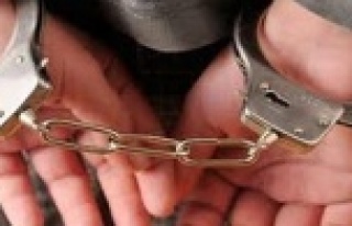 FETÖ/PDY soruşturmasına 2 tutuklama