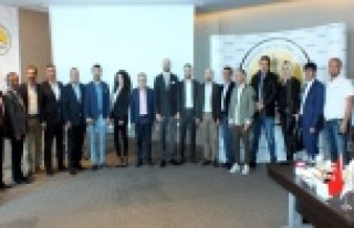 İşadamlarına yeniçağın sanal para birimi “Bitcoin”...