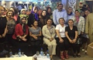 Kadın Kolları'ndan Berberoğlu'na duygusal...