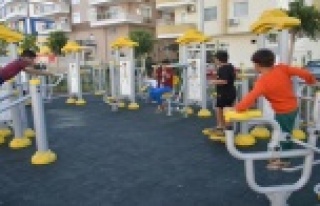 Kırlangıç Parkı Mahmutlar'a nefes aldırdı