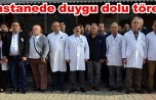 Sağlıkçılardan Atatürk'e saygı