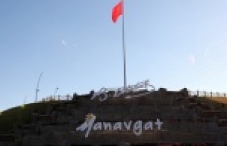 Yemişli Mesire alanına dev Türk bayrağı