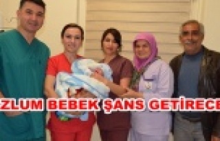 Yeni hastanenin ilk bebeği o oldu