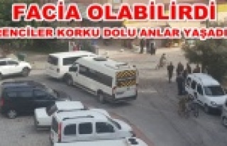 Alanya'da okul servisi kaza yaptı!