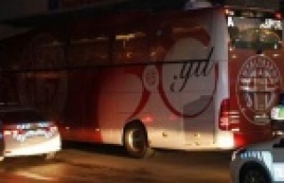 Antalyaspor otobüsüne şok saldırı