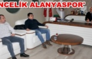 Çavuşoğlu, Beşiktaş ve Galatasaray'ı konuk...