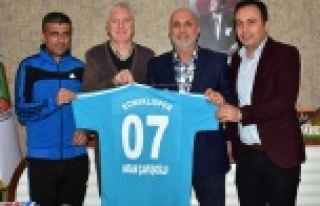 Konaklıspor'dan Başkan Çavuşoğlu'na...