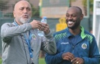 Vagner Love kampa katıldı