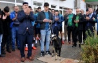 Alanyaspor antrenmanında kurban kesildi